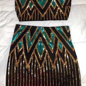 Two piece set, worn once for a couple of hours! Has zip detail on top & bottom